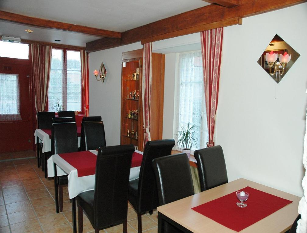 B&B Mirage Frecourt Ngoại thất bức ảnh